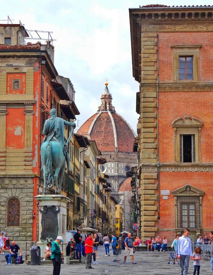 Historic Center Palace - Huge 4 Bedrooms Santa Croce Apartment - By Likehome佛罗伦萨 外观 照片